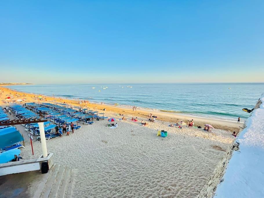 Peradoce - Beach 150M - Terrace - Private Parking Leilighet Armação de Pêra Eksteriør bilde
